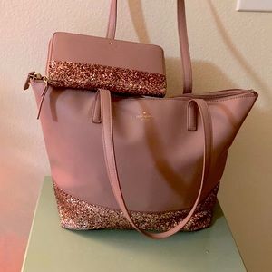 Pre-owned Kate Spade Glitter Purse and Wallet